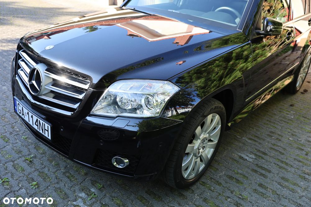 Mercedes-Benz GLK 300 4Matic 7G-TRONIC SPORT EDITION - 11