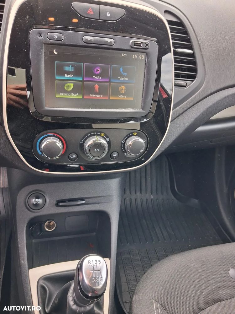 Renault Captur TCe GPF Red Edition - 12