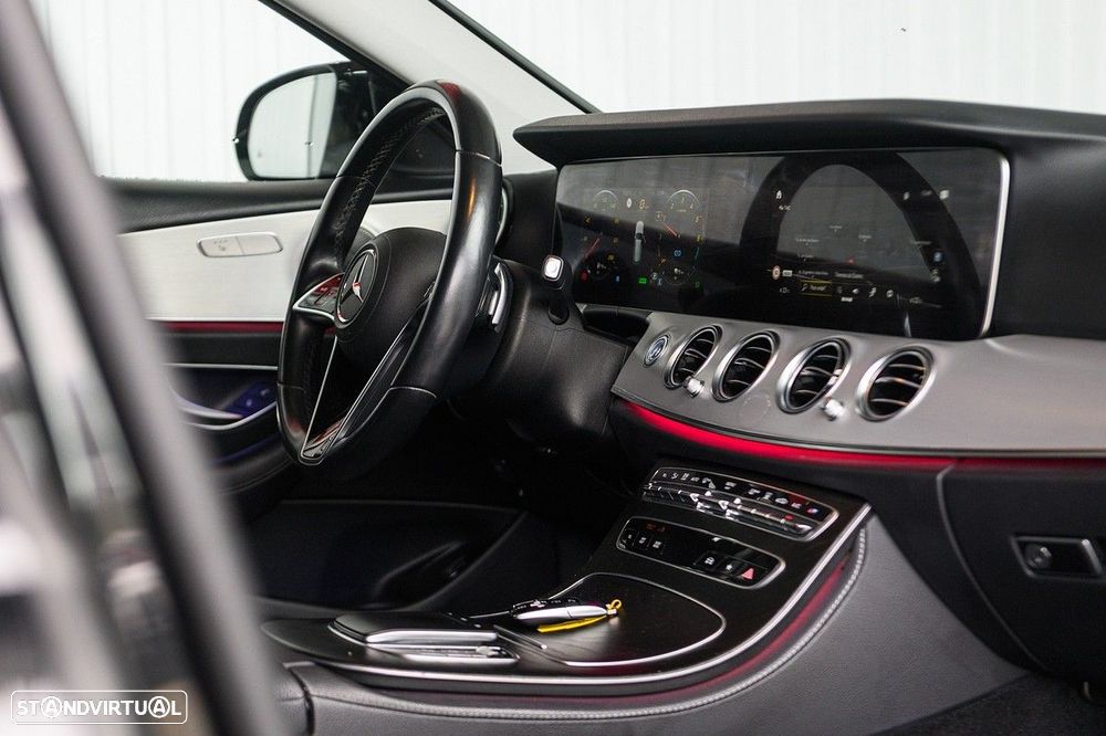 Mercedes-Benz E 300 de Avantgarde - 31