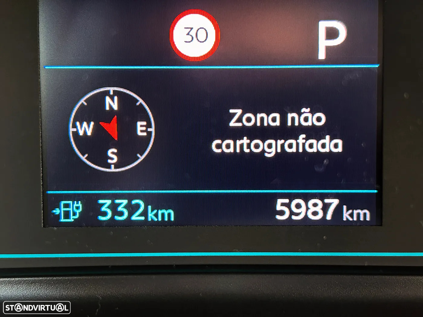 Peugeot e-2008 54 kWh Active - 42