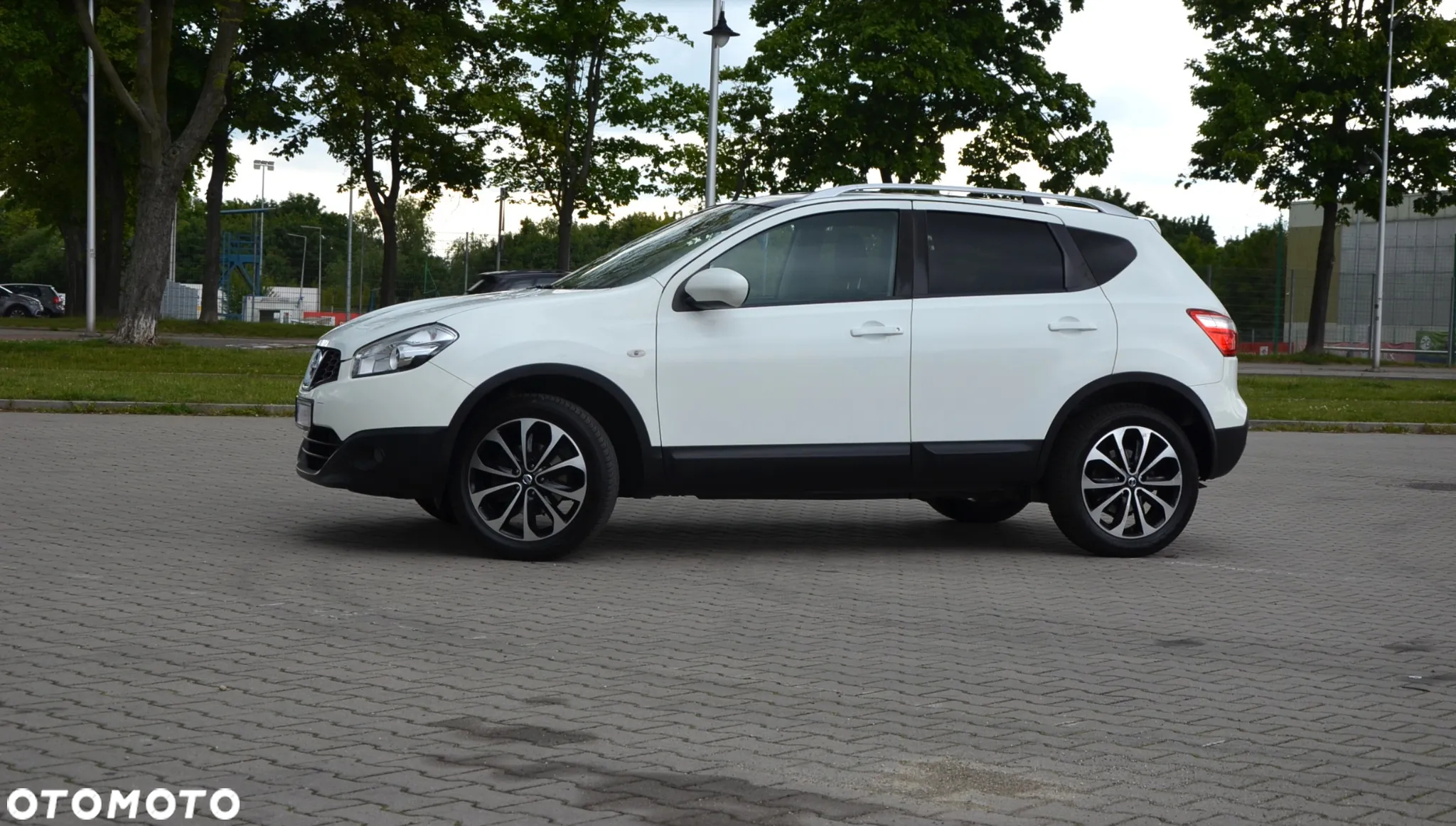 Nissan Qashqai - 13