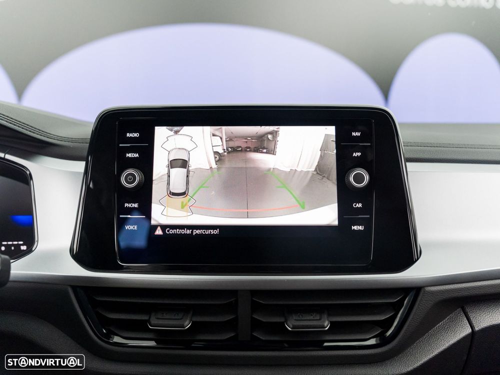 VW T-Roc 1.0 TSI Urban - 28