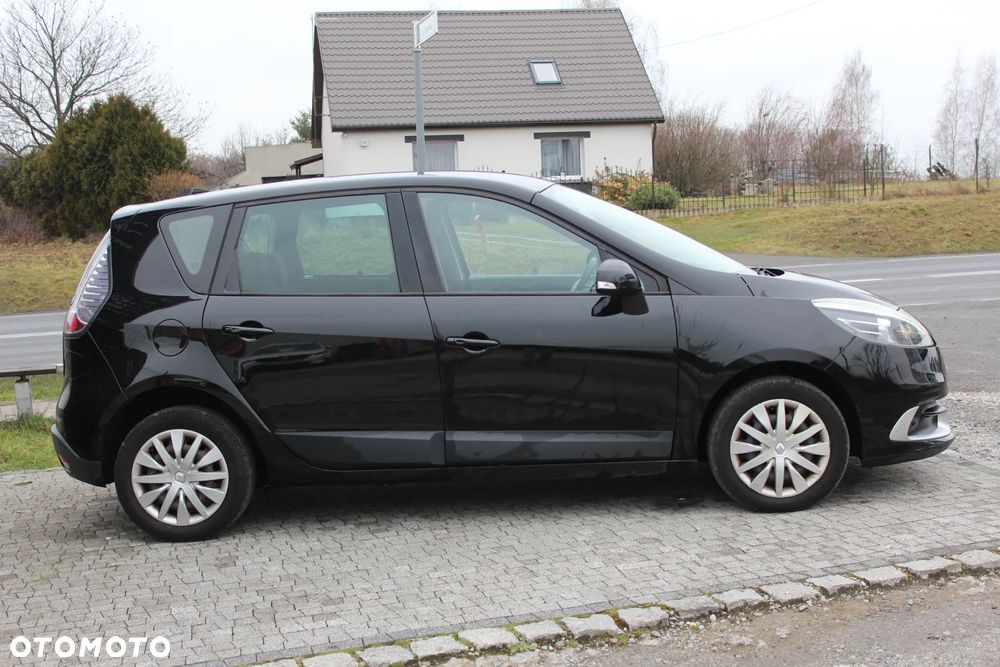 Renault Scenic 1.6 16V 110 Dynamique - 4