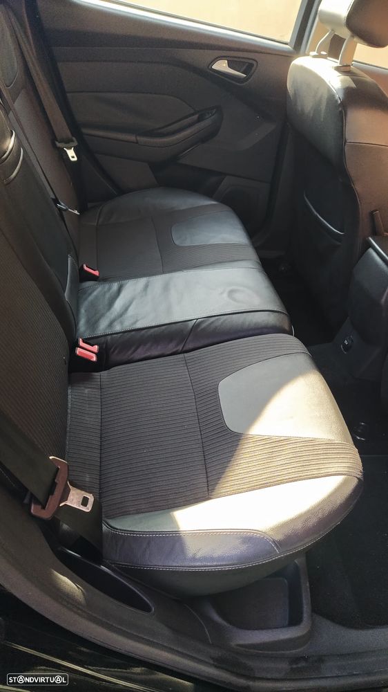 Ford Focus 1.6 TDCi Titanium Best - 11