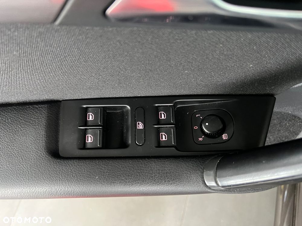 Volkswagen Passat 1.6 TDI (BlueMotion Technology) Comfortline - 15