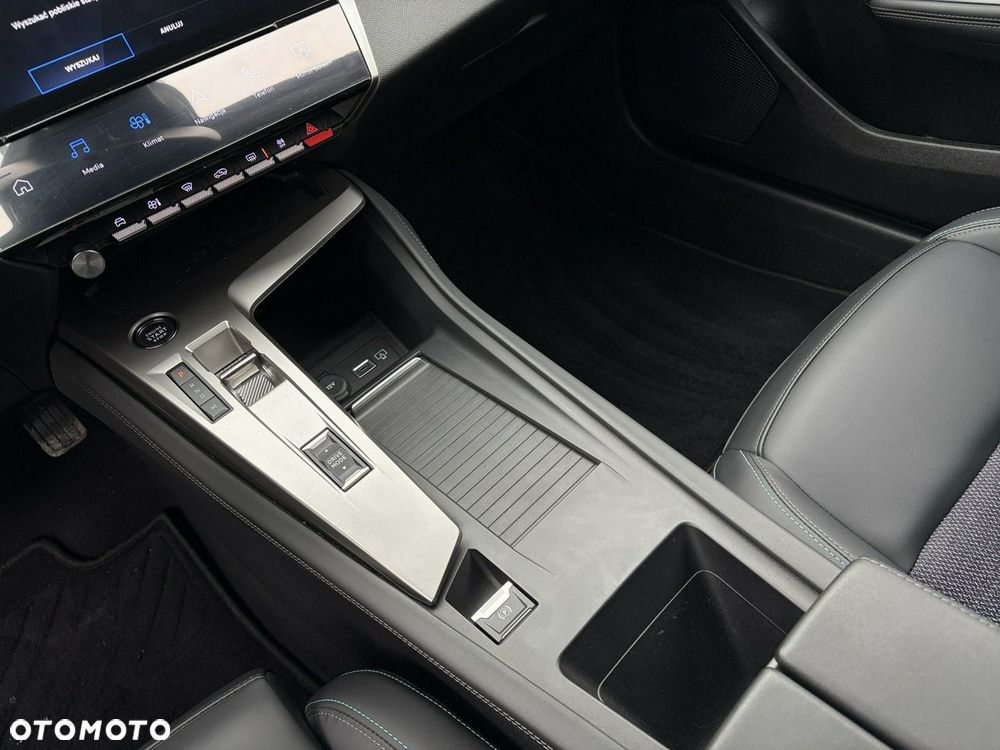 Peugeot 308 1.5 BlueHDi Allure Pack S&S EAT8 - 25