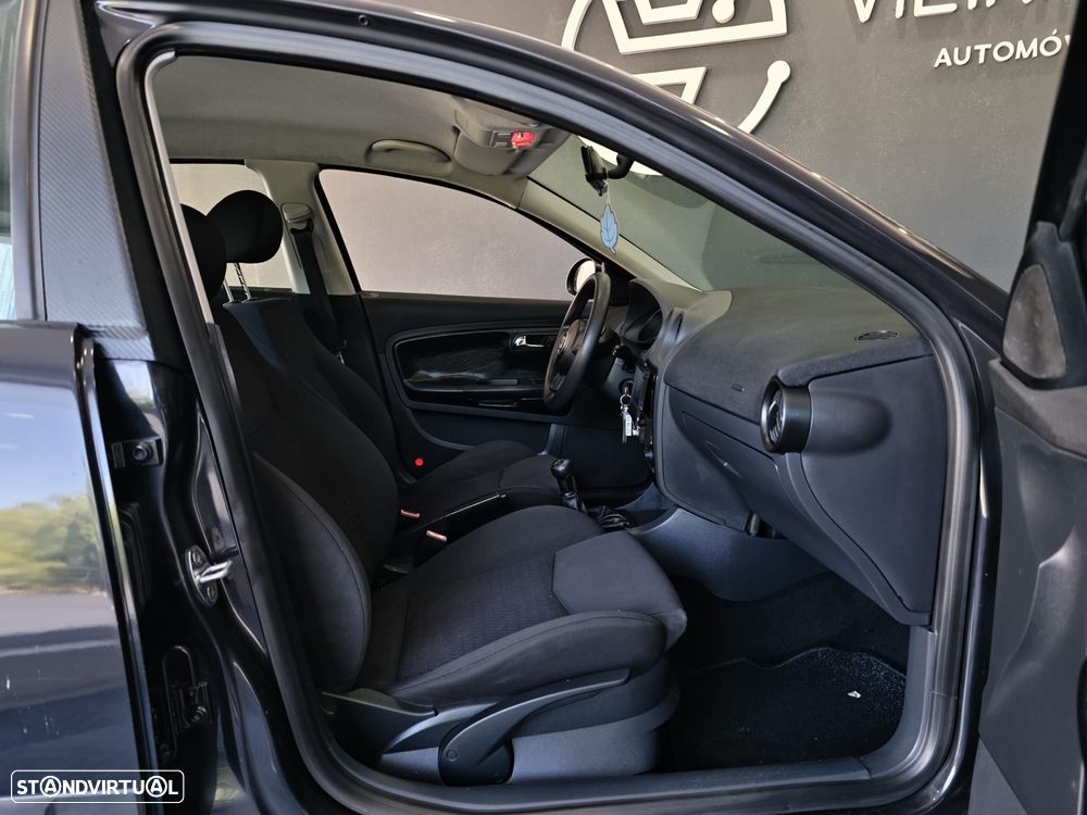 SEAT Ibiza 1.4 16V Sport - 36