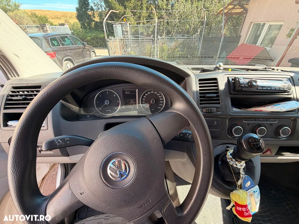 Volkswagen Transporter - 10