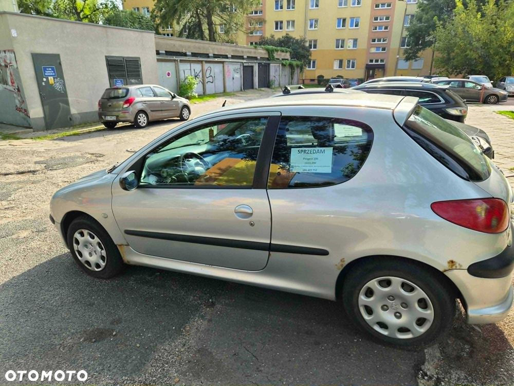 Peugeot 206 - 5
