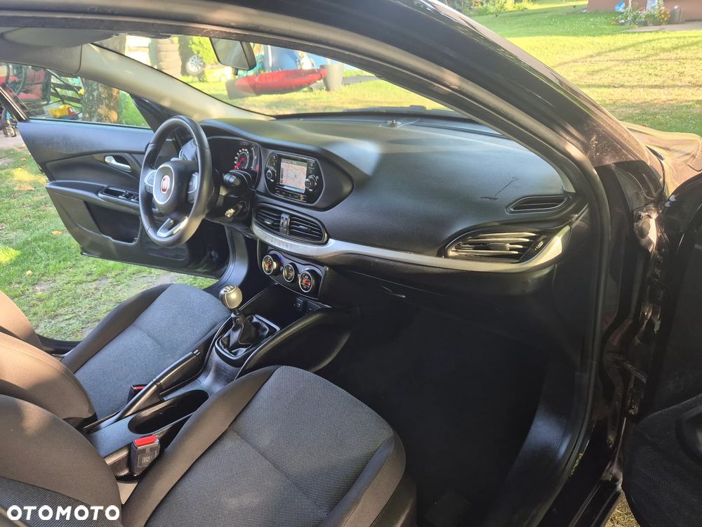 Fiat Tipo 1.4 16V More - 17