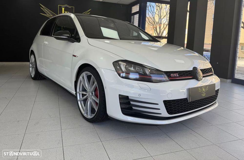 VW Golf 2.0 TSi GTi DSG Performance - 2