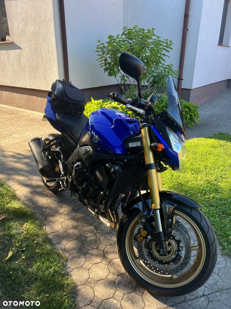 Yamaha FZ8 - 5