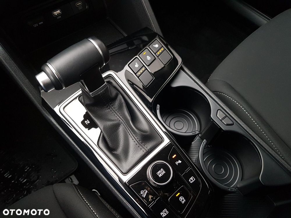 Kia Sportage 1.6 T-GDI M 2WD DCT - 25