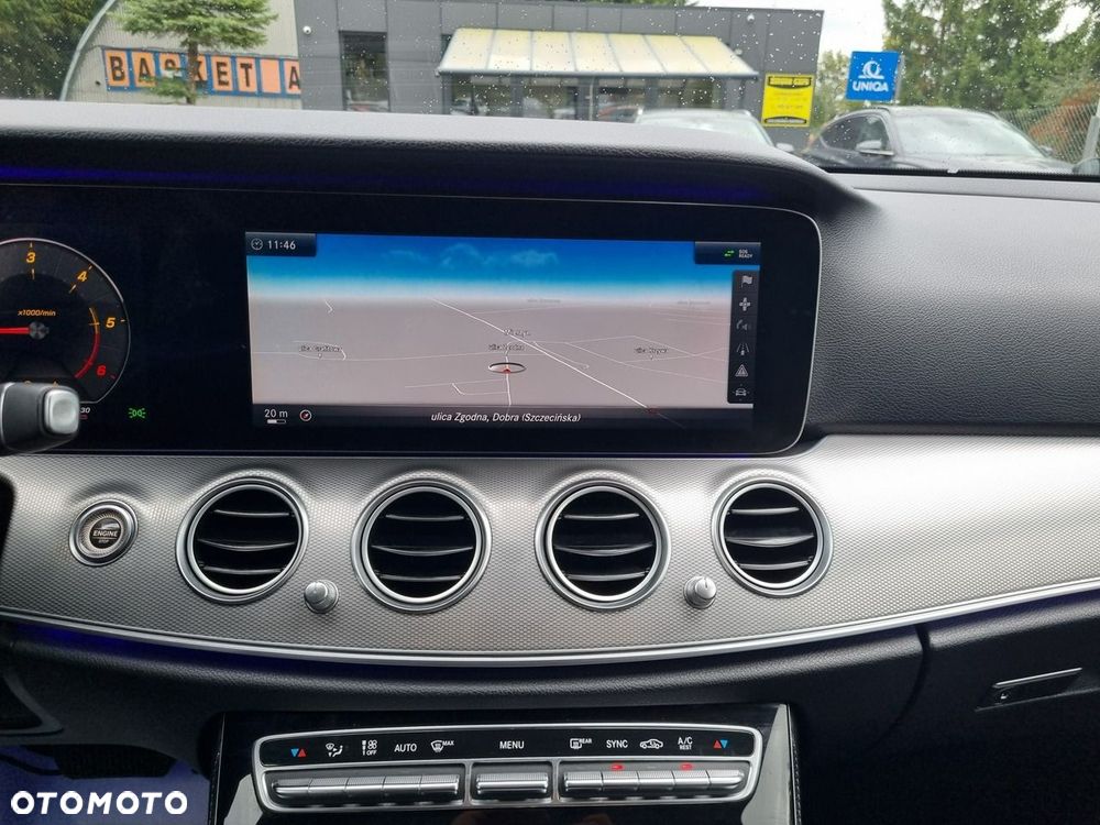 Mercedes-Benz Klasa E 220 d 9G-TRONIC Avantgarde - 23