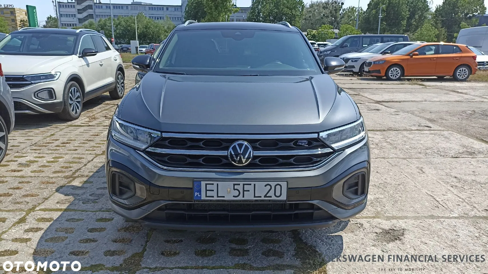 Volkswagen T-Roc 1.5 TSI R-Line DSG - 2