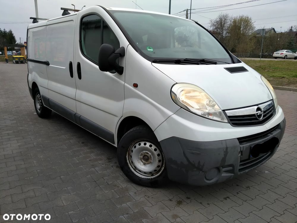 Opel Vivaro - 2