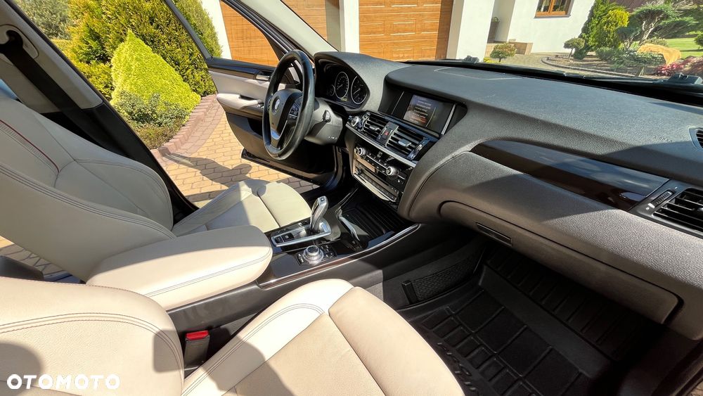 BMW X3 xDrive20d Luxury Line - 14