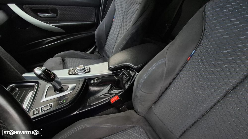 BMW 318 d Touring Auto Pack M - 17