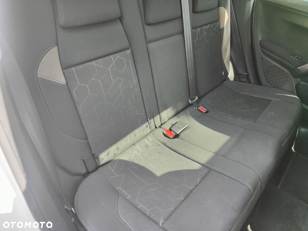 Peugeot 2008 - 24