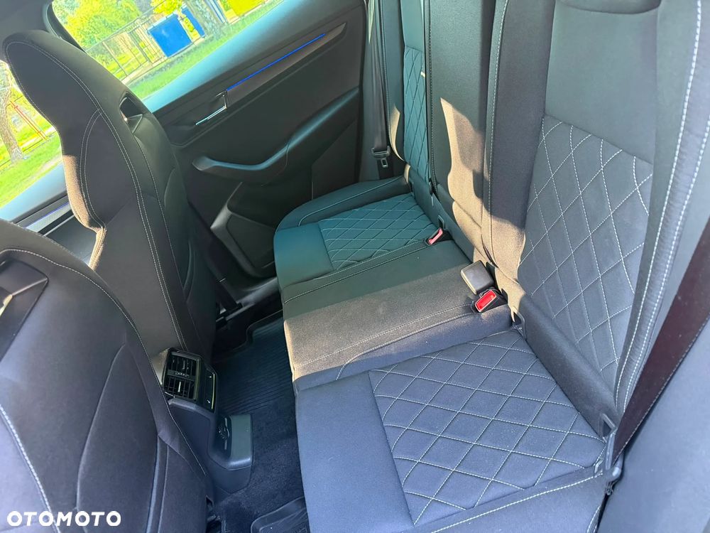 Skoda Karoq 1.5 TSI ACT Sportline DSG - 5