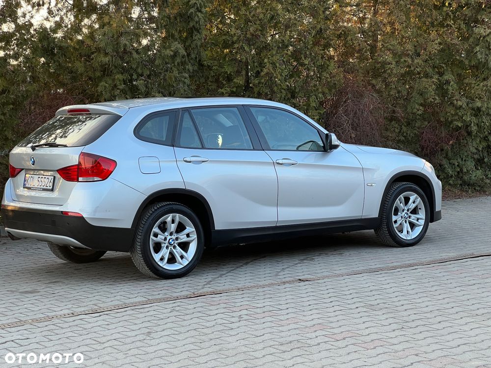 BMW X1 xDrive18d xLine - 4