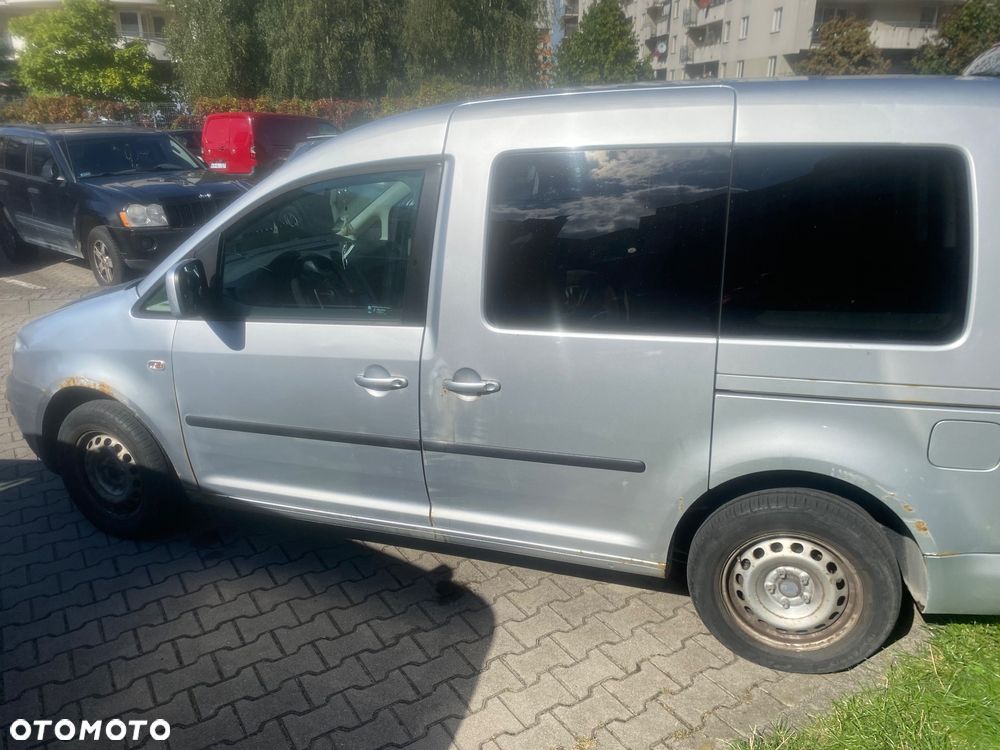 Volkswagen Caddy - 12