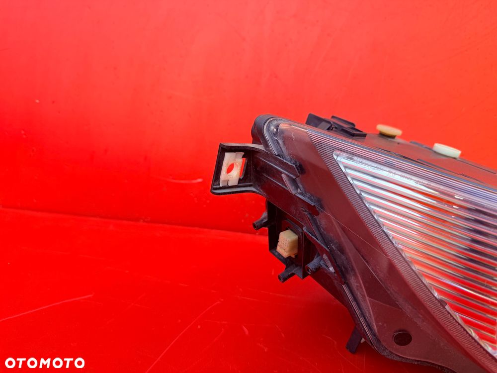 LAMPA PRAWA BMW E63 E64 DYNAMIC BI XENON SKRĘTNA EU BDB - 2
