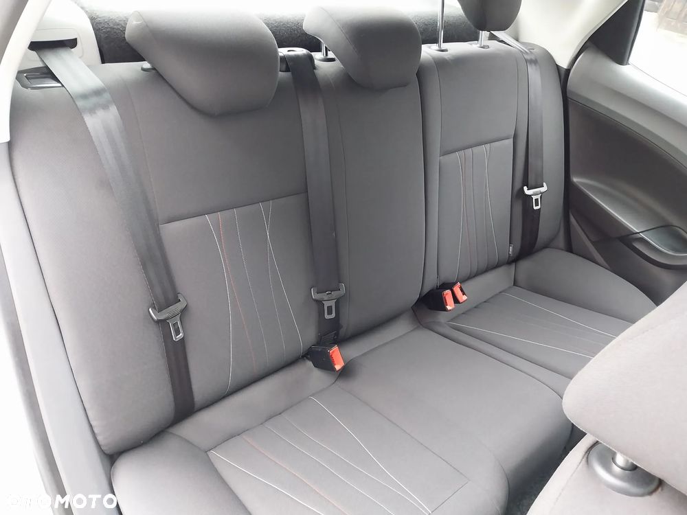 Seat Ibiza 1.4 16V Style - 9