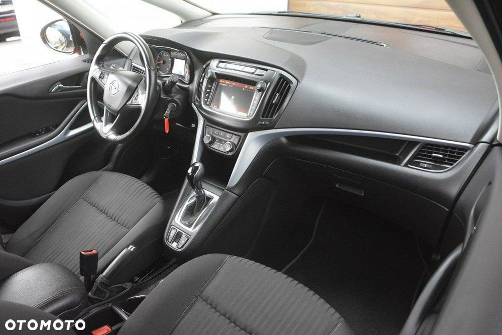 Opel Zafira Tourer 1.4 Turbo Automatik Business Innovation - 13