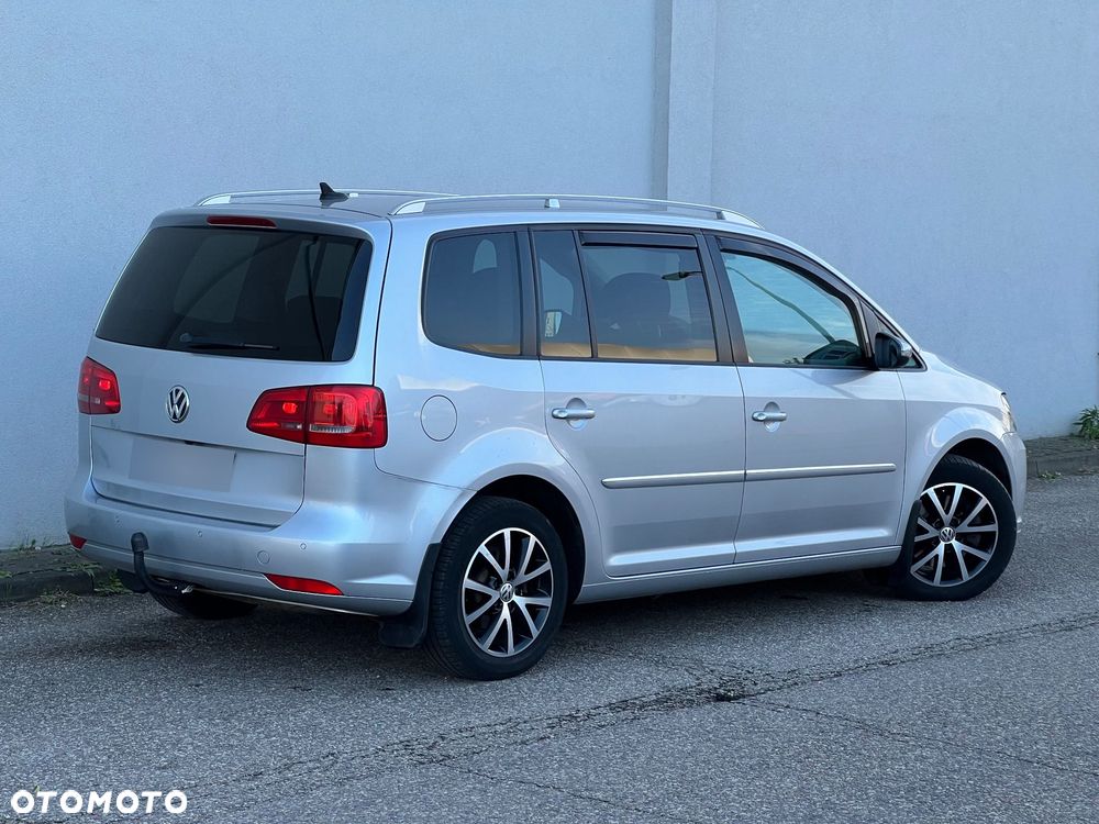 Volkswagen Touran 2.0 TDI DPF Highline DSG - 37