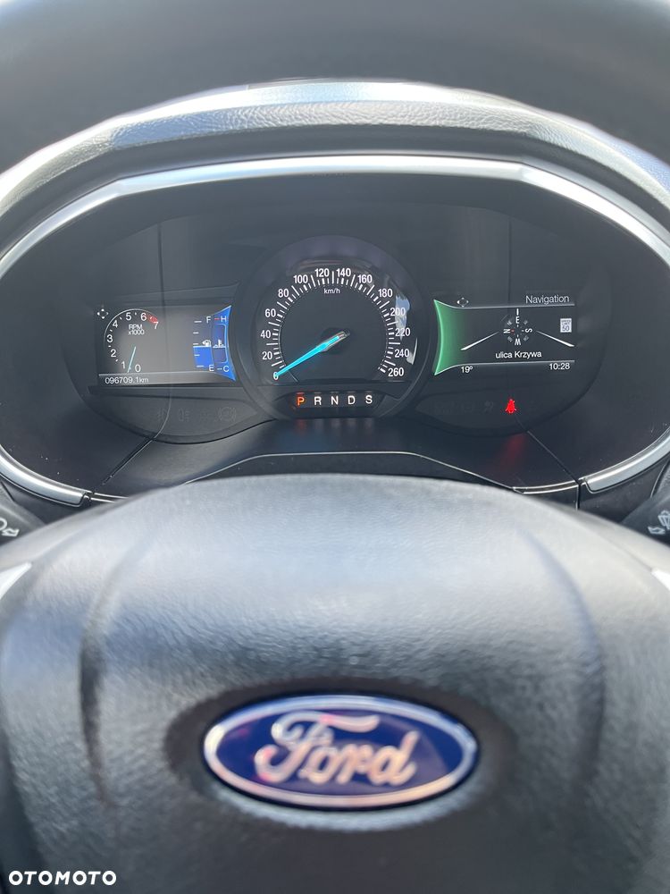 Ford Edge - 6