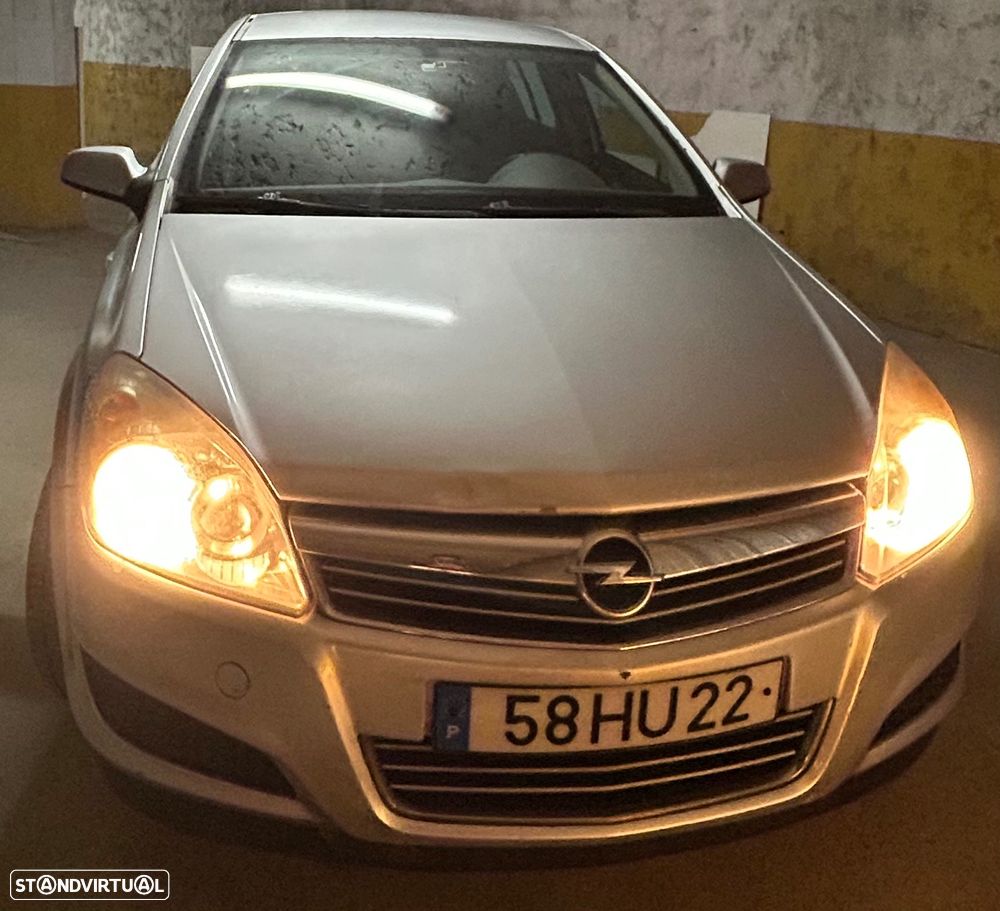 Opel Astra 1.3 CDTi Enjoy EcoFLEX - 5