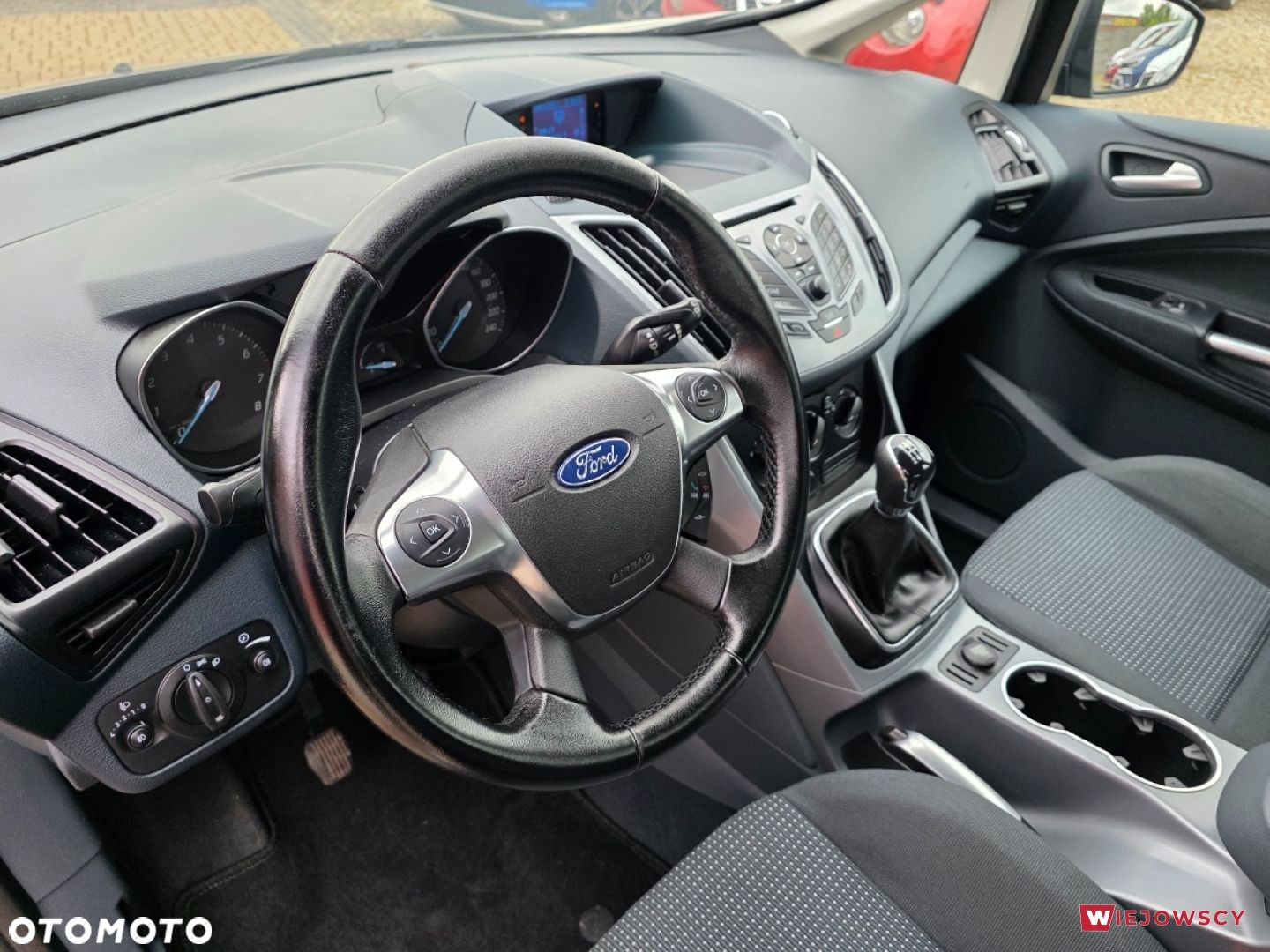 Ford C-MAX - 12