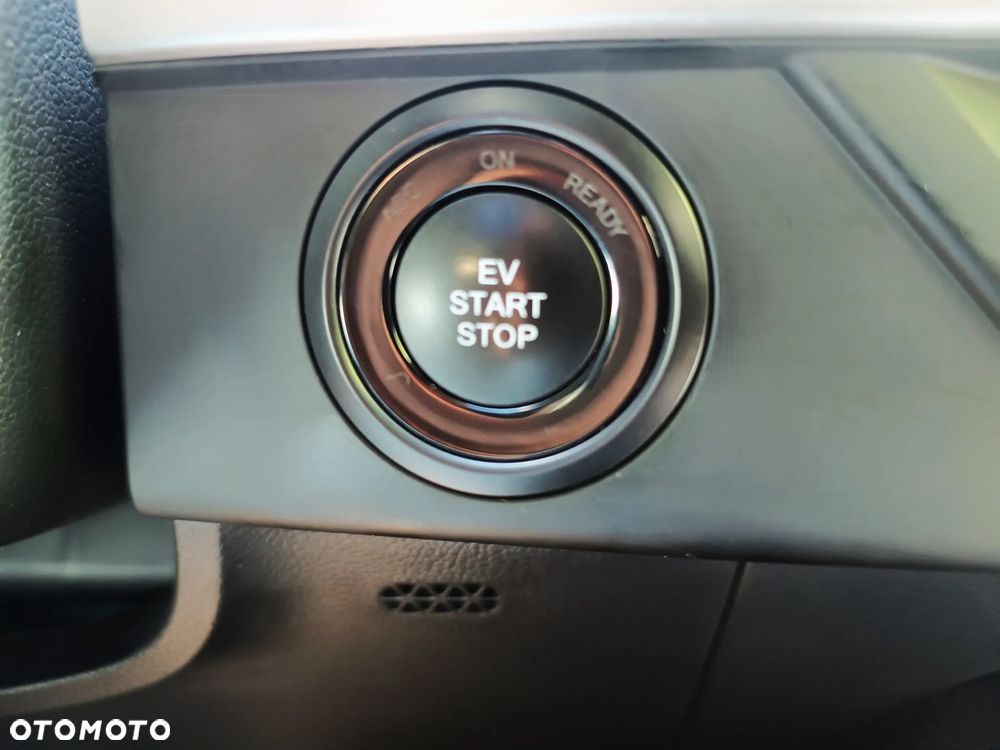 SsangYong/KGM Torres 73.4 kWh Adventure - 10