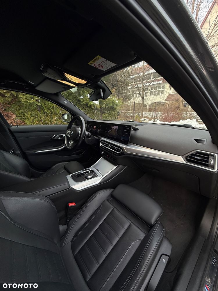 BMW Seria 3 320d xDrive Edition M Sport Shadow - 16