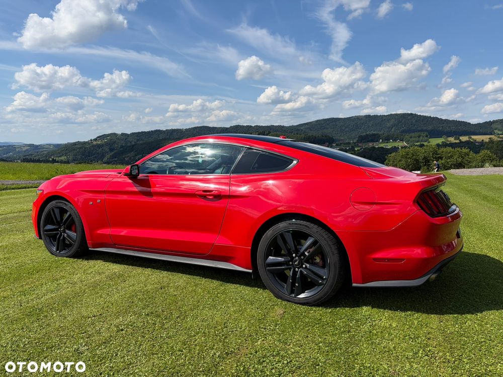 Ford Mustang - 6
