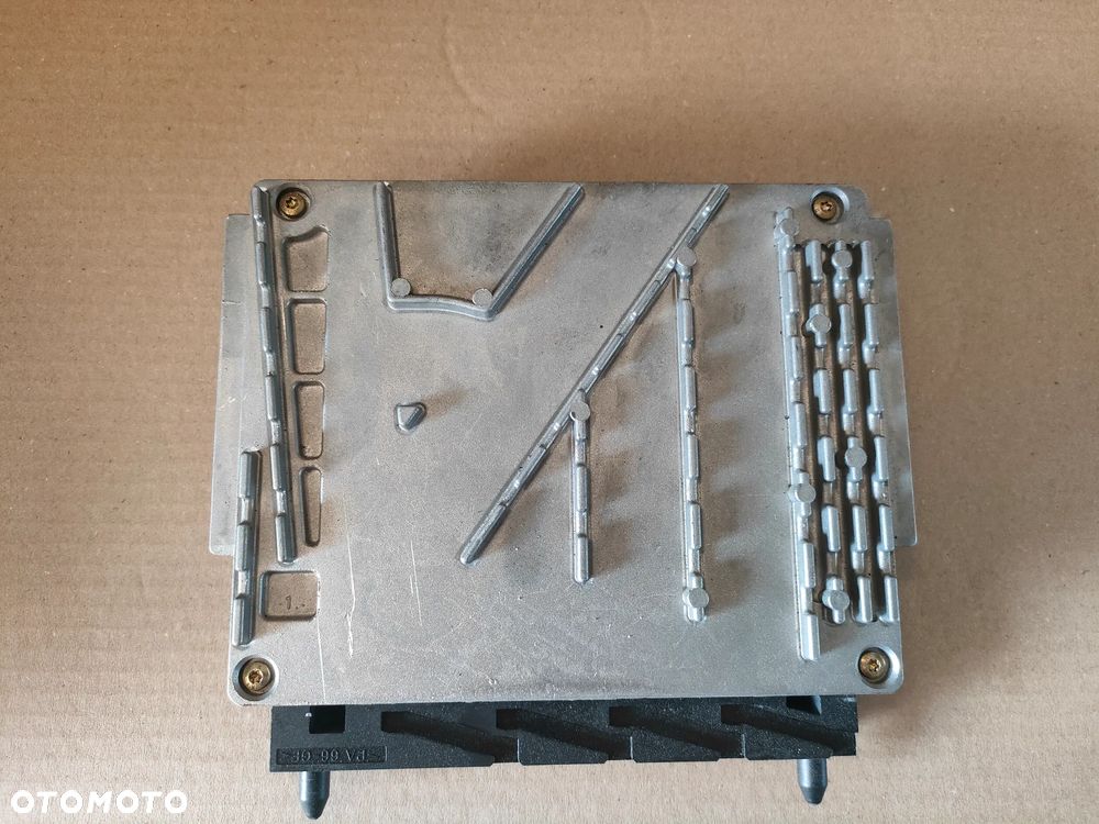 VOLVO S80 I 2.0 T 1998- STEROWNIK SILNIKA 09470738B - 7