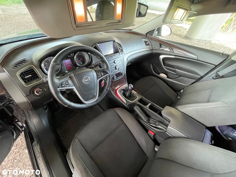 Opel Insignia 2.0 CDTI - 17