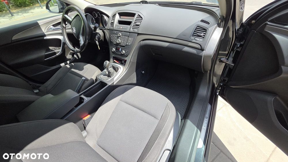 Opel Insignia - 27