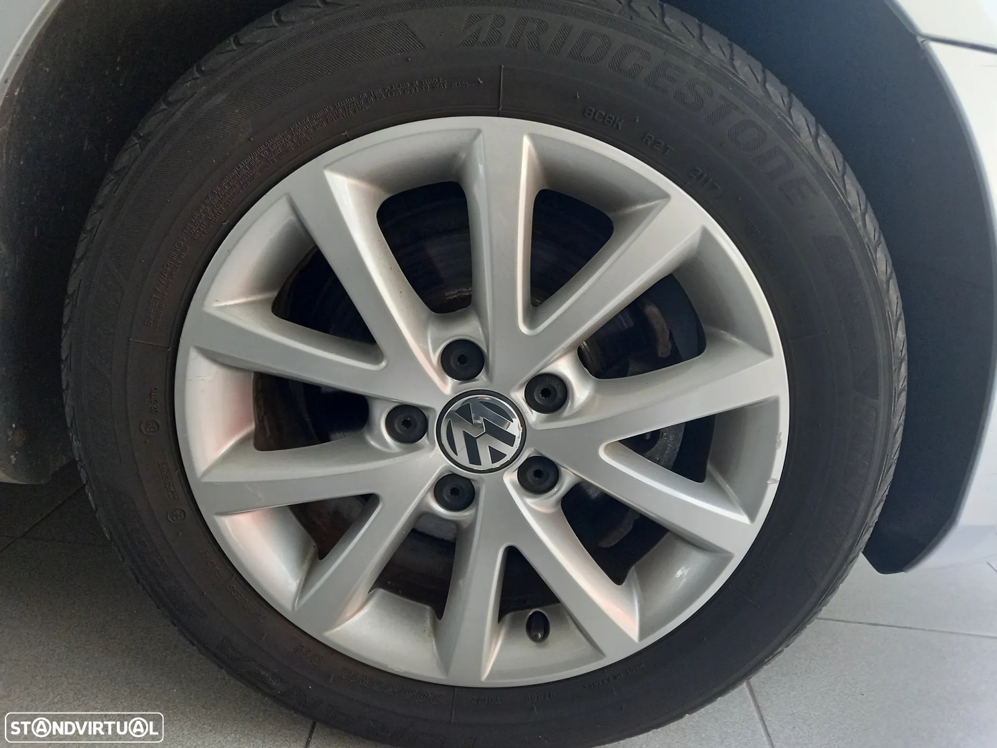 VW Golf Variant 1.6 TDi 4Motion BlueMotion Comfortline - 11