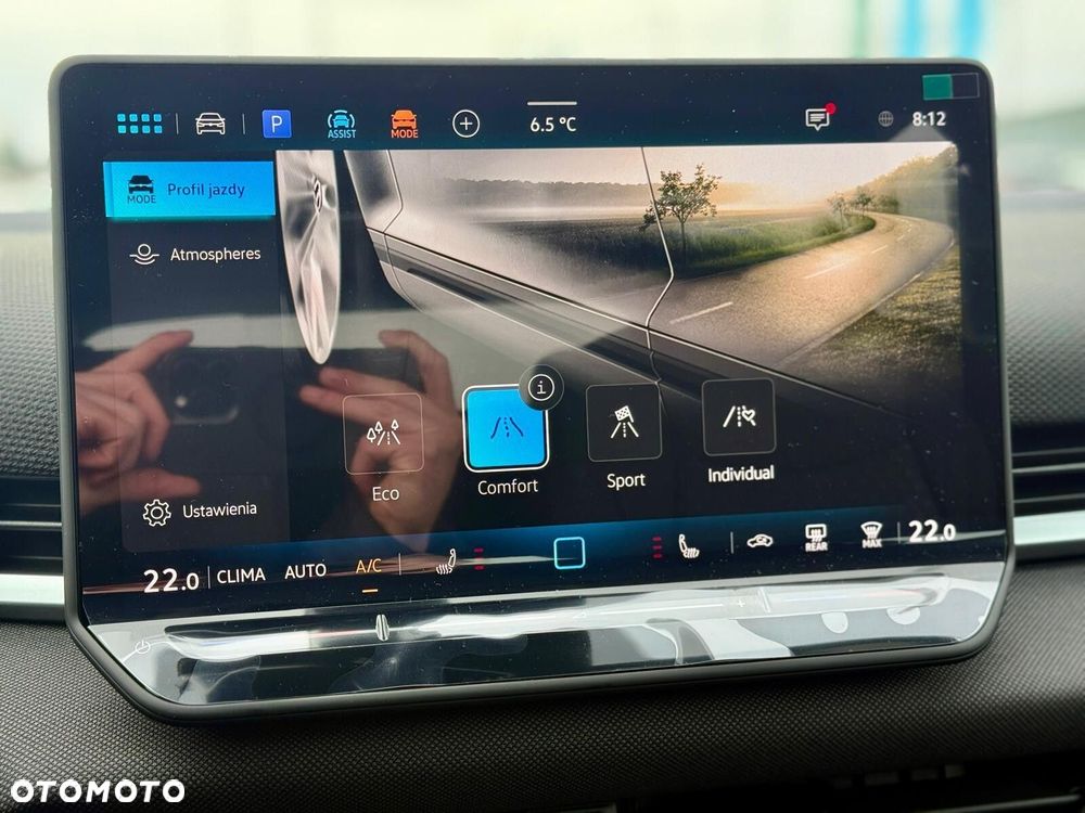 Volkswagen T-Roc - 19