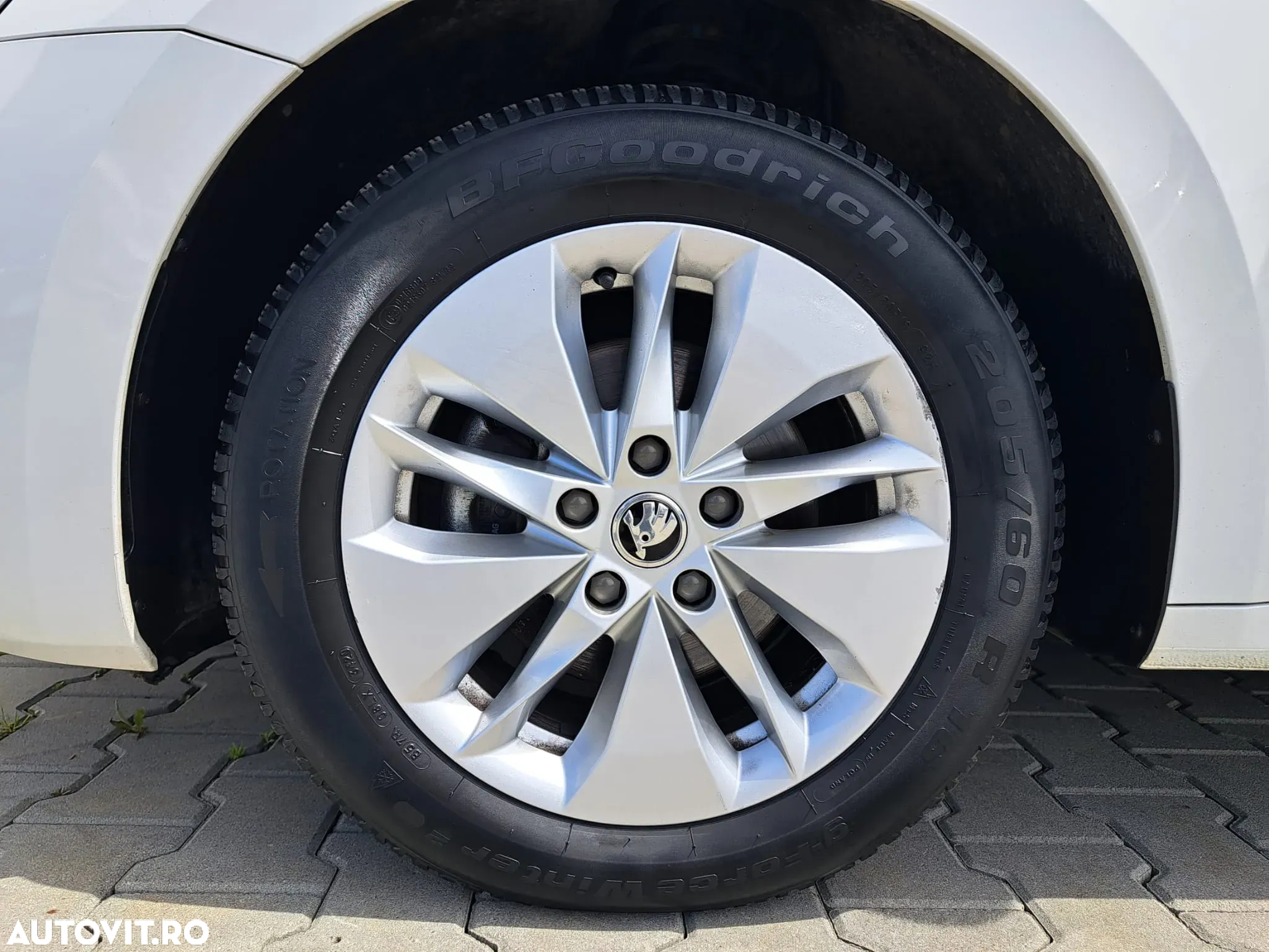 Skoda Octavia 2.0 TDI Ambition - 29