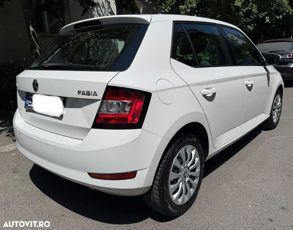 Skoda Fabia 1.0 MPI Style - 4