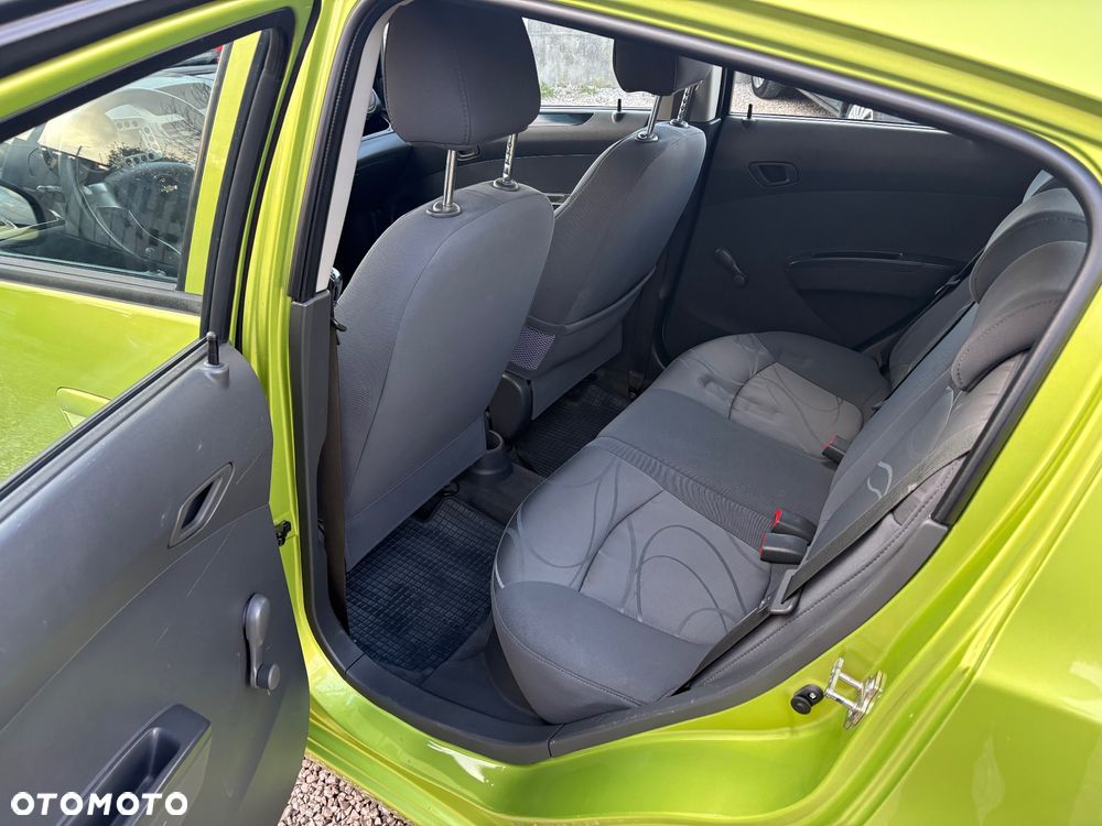 Chevrolet Spark 1.0 LS+ - 24