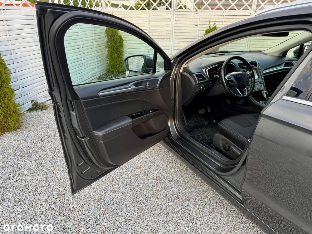 Ford Mondeo 2.0 TDCi STart-Stopp PowerShift-Aut Titanium - 35