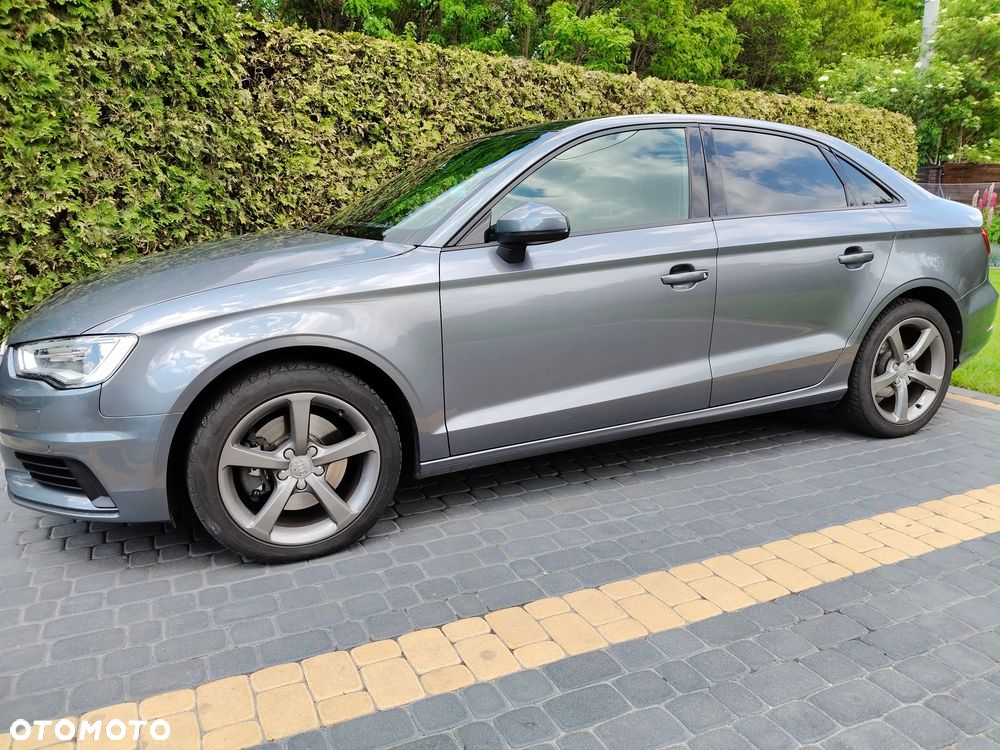 Audi A3 Limousine 2.0 TFSI quattro S tronic design - 9
