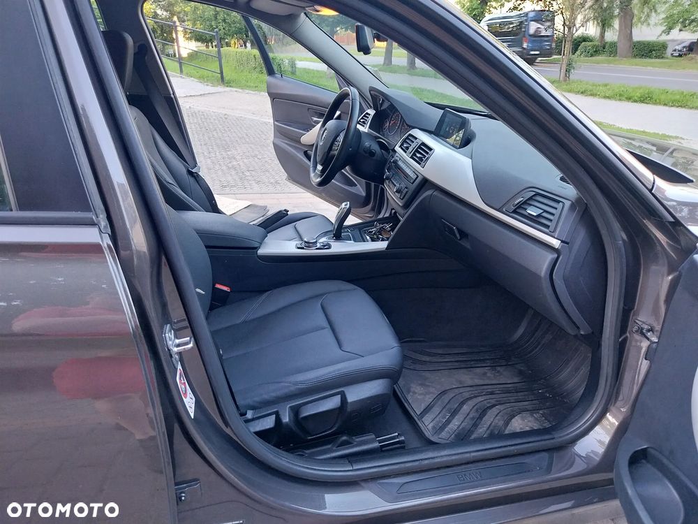 BMW Seria 3 316d Advantage - 22