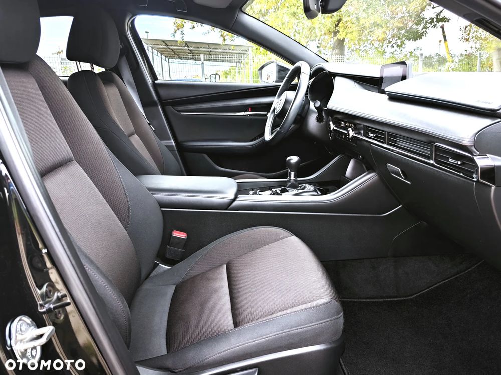 Mazda 3 2.0 mHEV Hikari - 25