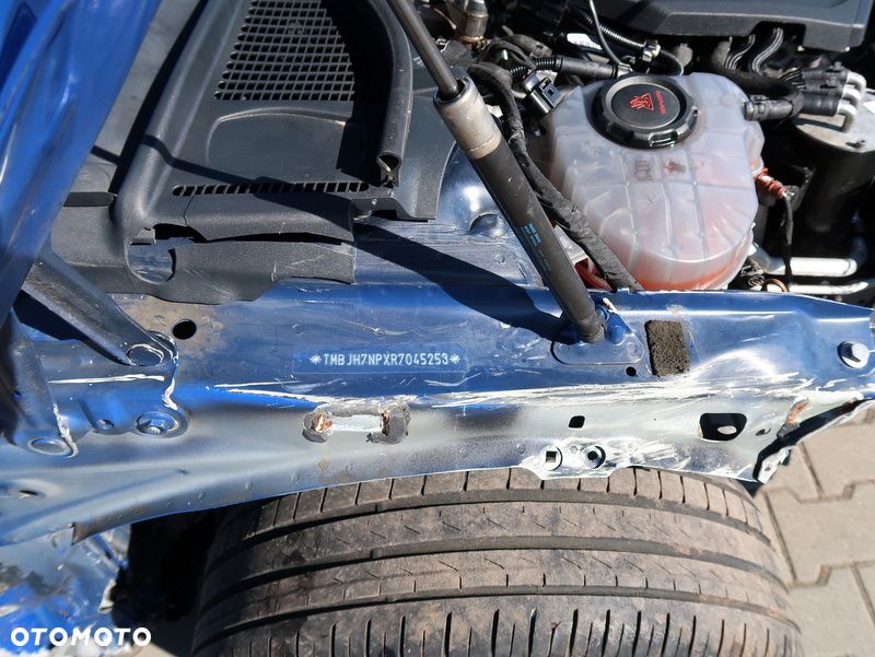 Skoda Superb 2.0 TDI SCR Ambition DSG - 29