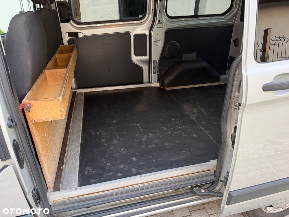Ford Transit Custom 290 L2H1 Ambiente - 12